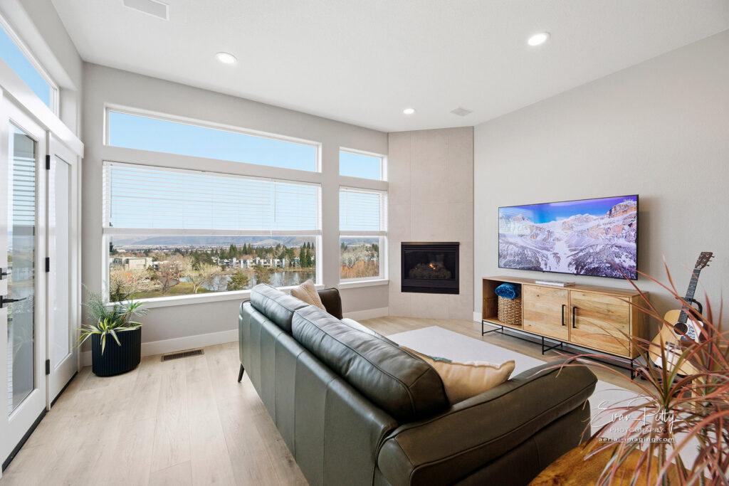 Real estate photoshoot listing for MLS interior and exterior properties