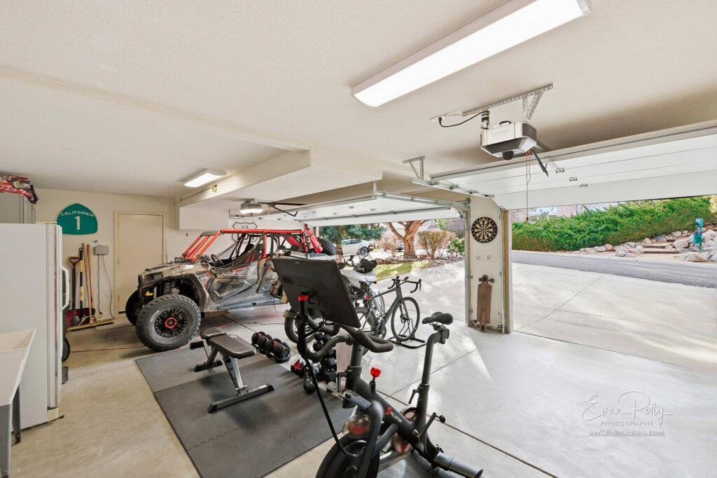 Real estate photoshoot listing for MLS interior and exterior properties