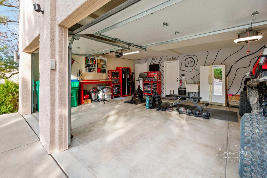 Real estate photoshoot listing for MLS interior and exterior properties